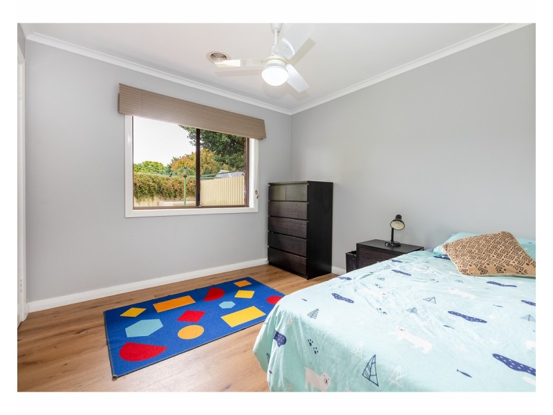 405 Halehaven Crescent, Lavington NSW 2641