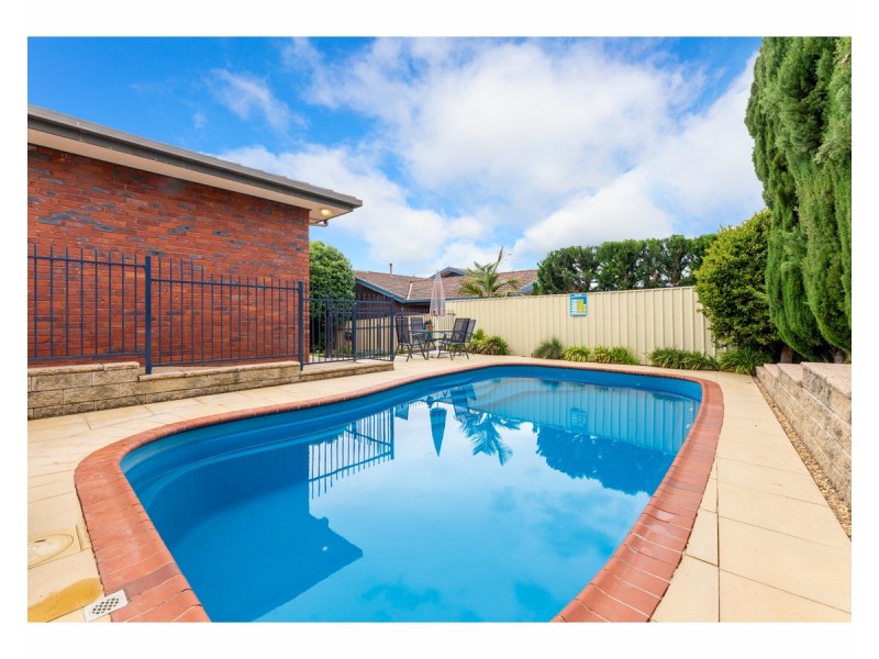 405 Halehaven Crescent, Lavington NSW 2641