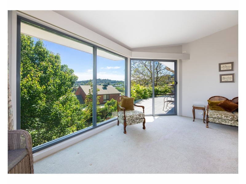 10 Hampton Court, East Albury NSW 2640