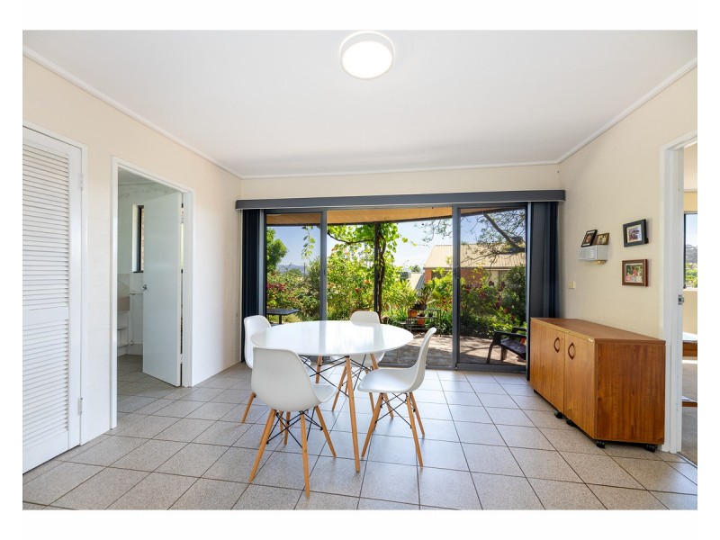 10 Hampton Court, East Albury NSW 2640