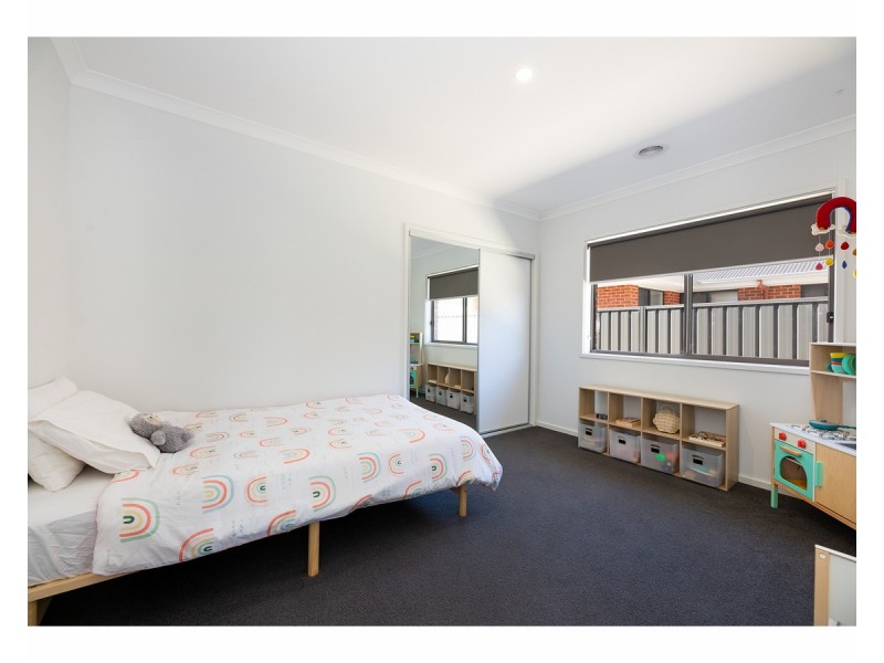 9 Lorikeet Close, Thurgoona NSW 2640