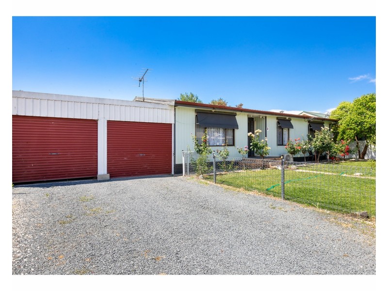 2 Elizabeth Street, Culcairn NSW 2660