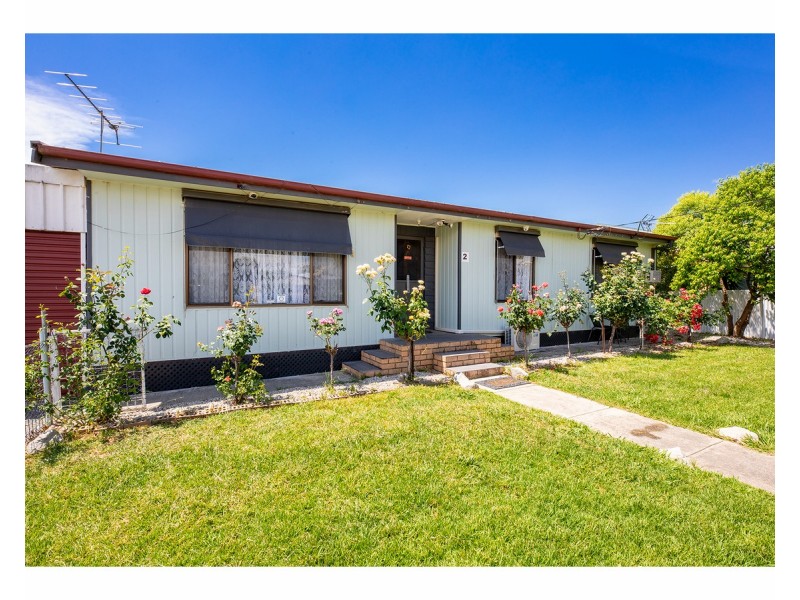 2 Elizabeth Street, Culcairn NSW 2660