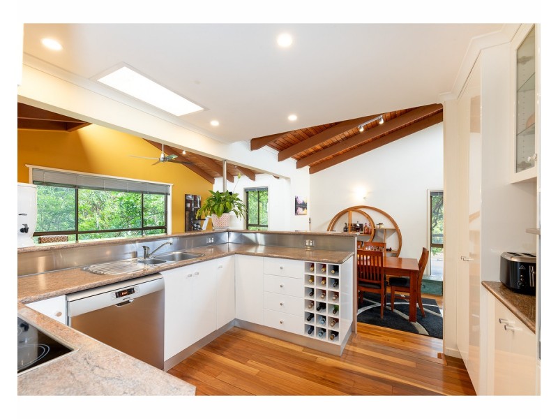 51 Western View Drive, West Albury NSW 2640