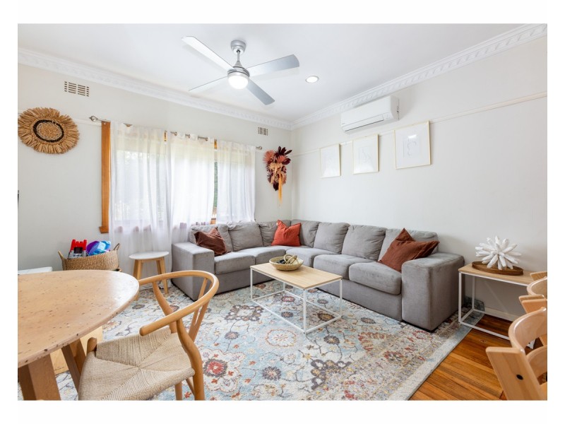 1/481 Kotthoff Street, Lavington NSW 2641