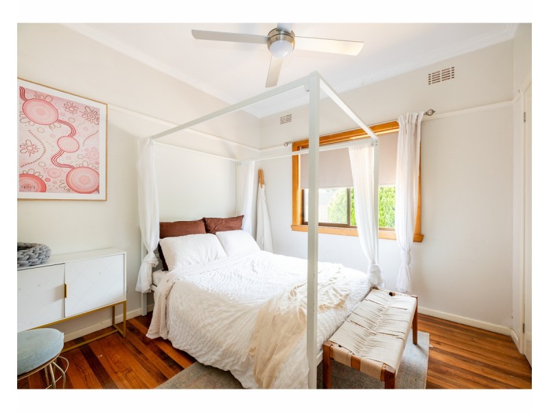1/481 Kotthoff Street, Lavington NSW 2641