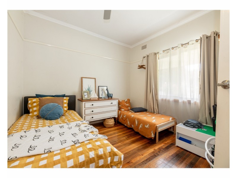 1/481 Kotthoff Street, Lavington NSW 2641