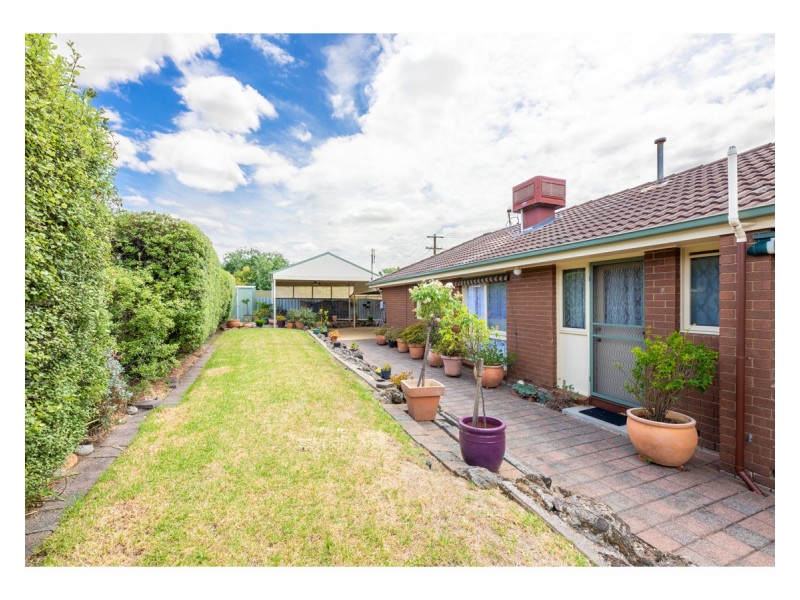 1 Stevenson Street, West Wodonga VIC 3690