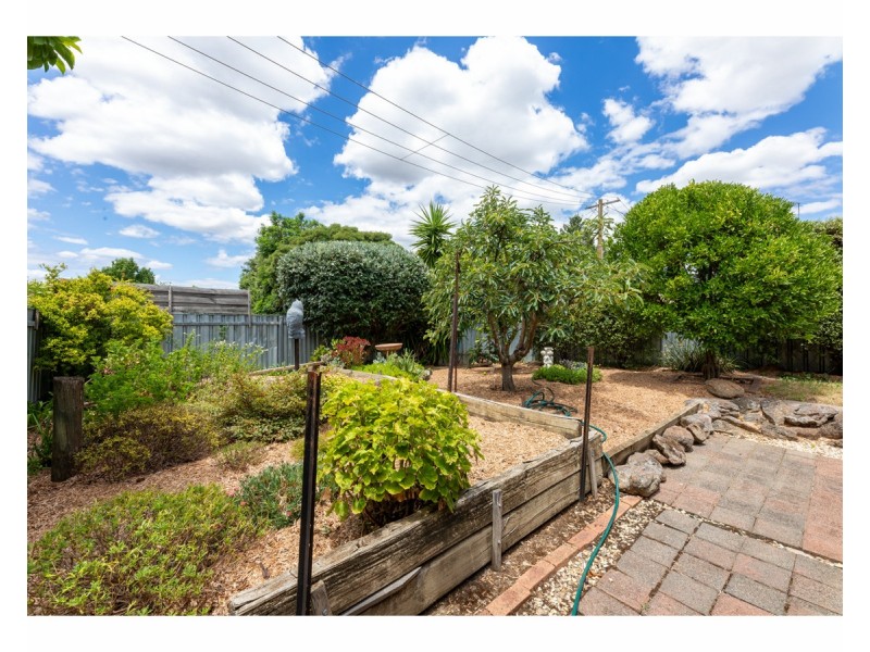 1 Stevenson Street, West Wodonga VIC 3690