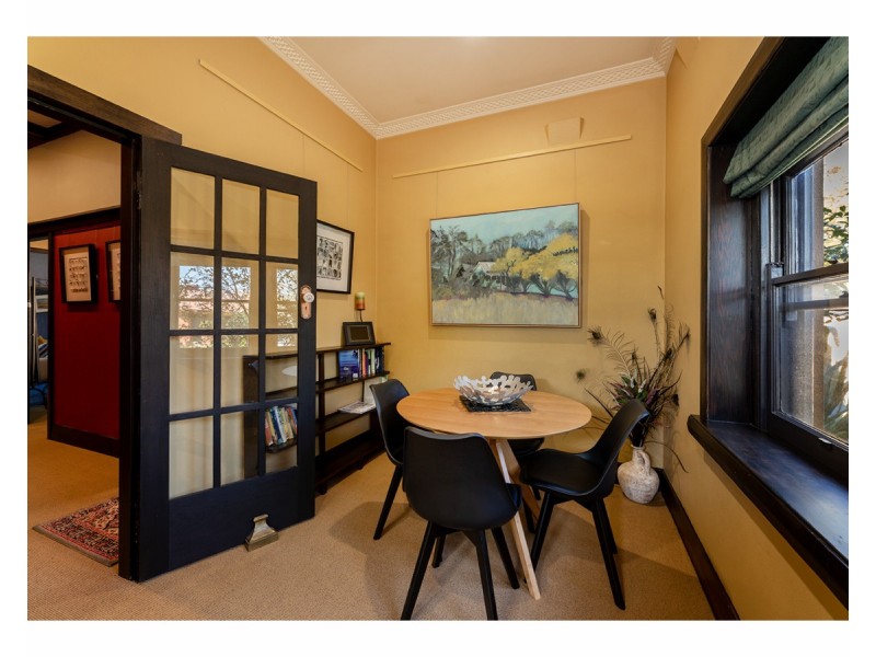 330 Donovan Street, East Albury NSW 2640