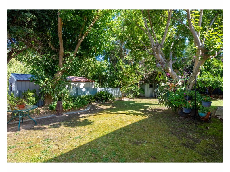 330 Donovan Street, East Albury NSW 2640