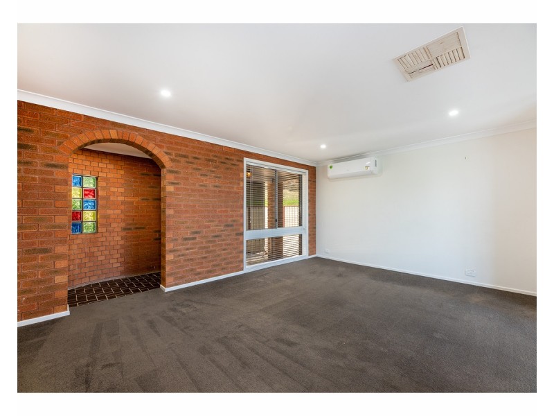 3 Michelle Avenue, Lavington NSW 2641