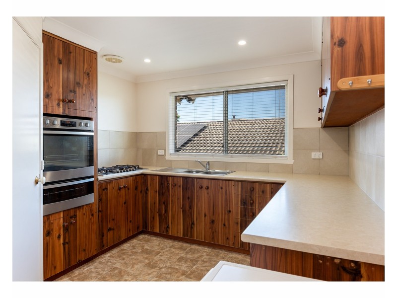 3 Michelle Avenue, Lavington NSW 2641