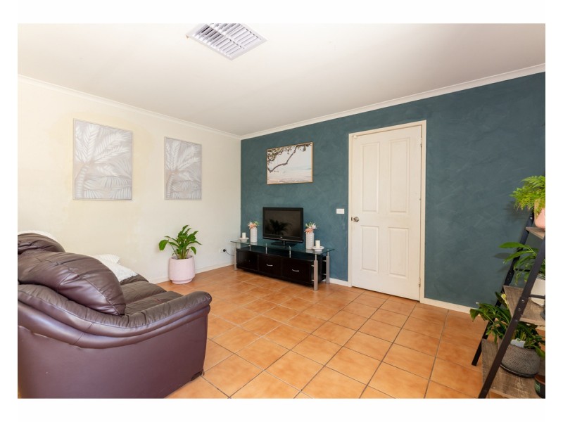 3 Valerie Way, Lavington NSW 2641