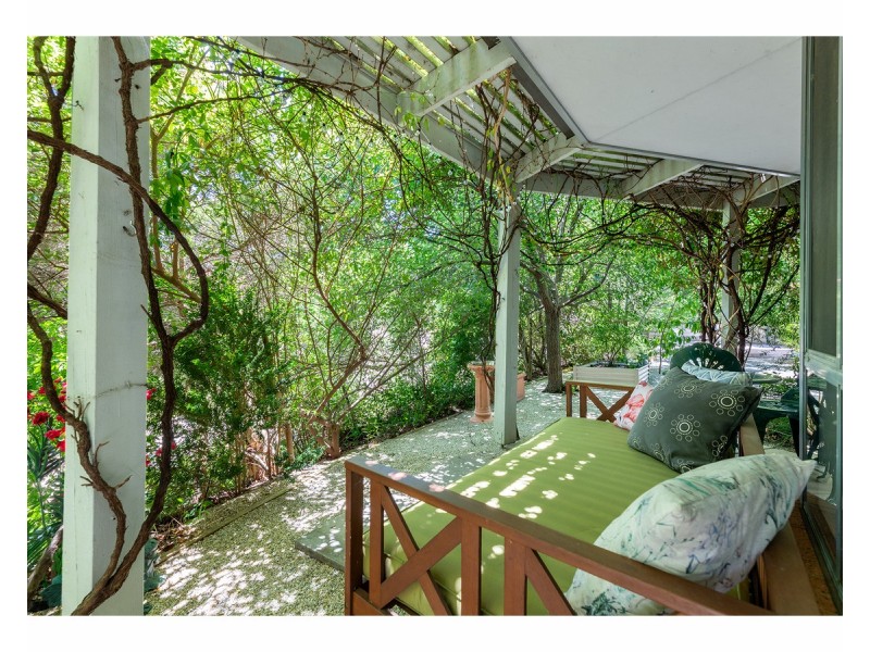 1 Kingsley Court, West Albury NSW 2640