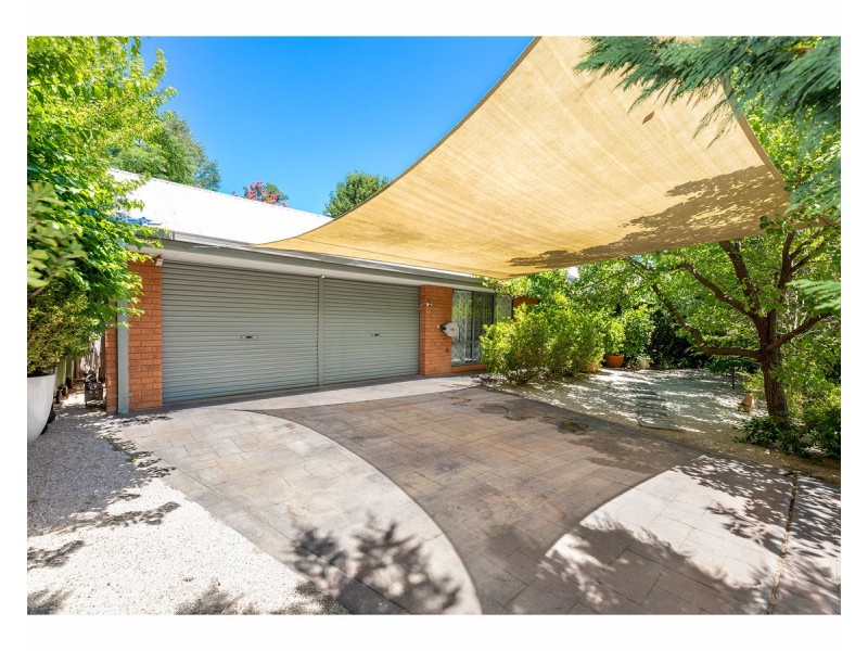 1 Kingsley Court, West Albury NSW 2640