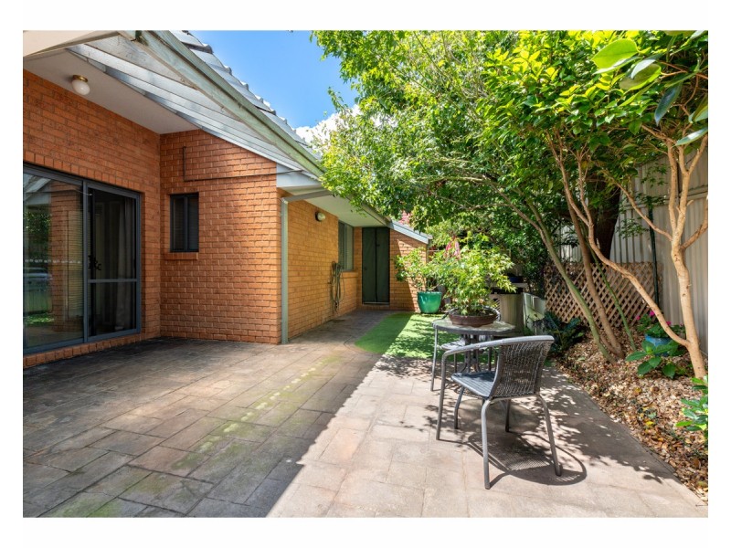 1 Kingsley Court, West Albury NSW 2640