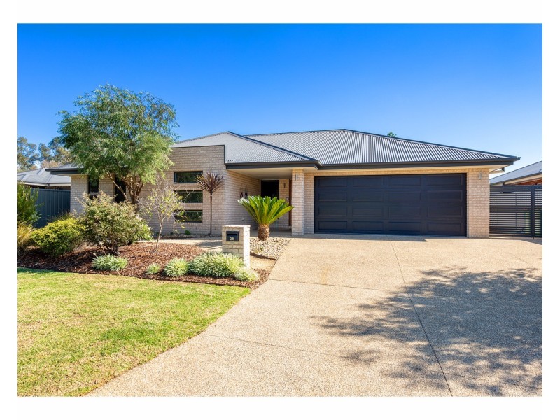 26 Princeton Court, Thurgoona NSW 2640