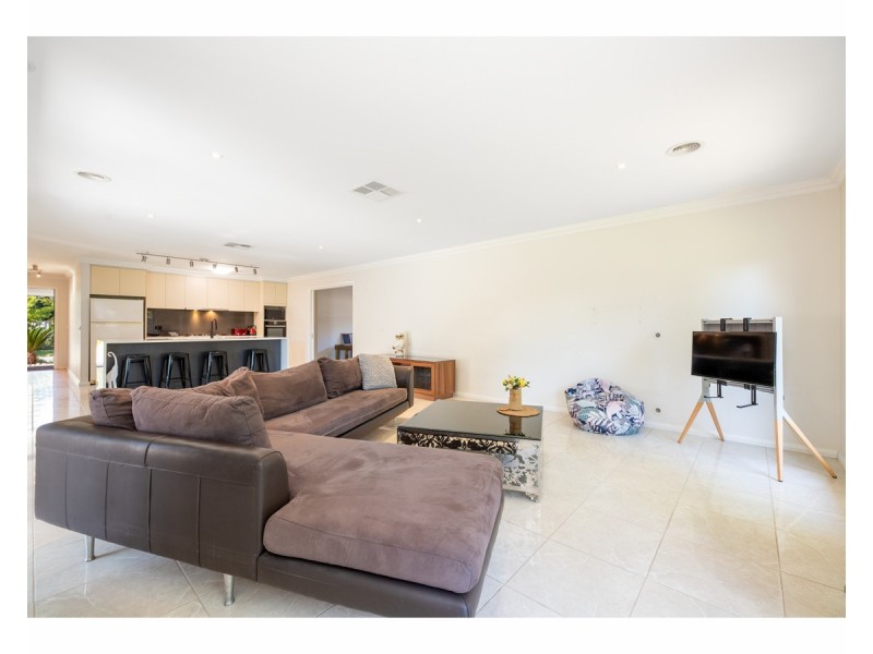 26 Princeton Court, Thurgoona NSW 2640
