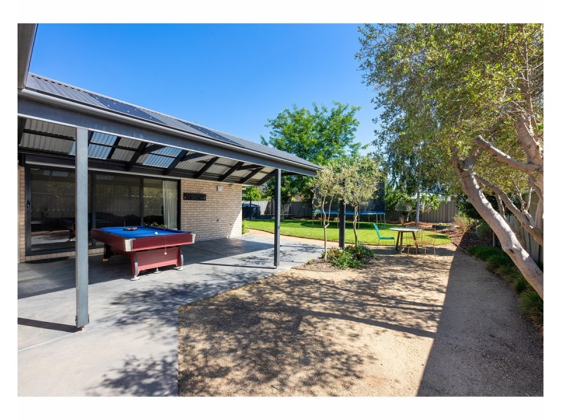 26 Princeton Court, Thurgoona NSW 2640