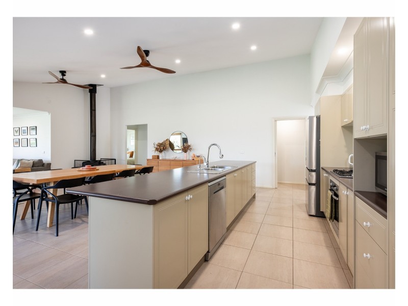 17 Redbox Drive, Thurgoona NSW 2640