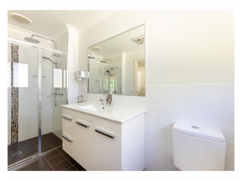 17 Redbox Drive, Thurgoona NSW 2640