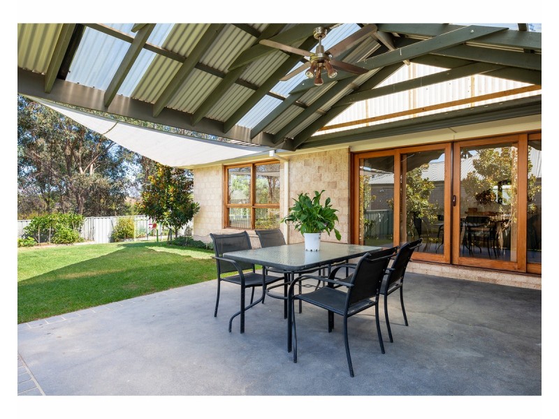 17 Redbox Drive, Thurgoona NSW 2640