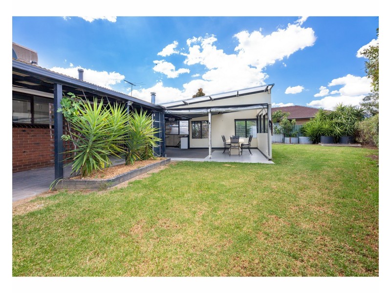 554 Regina Avenue, North Albury NSW 2640