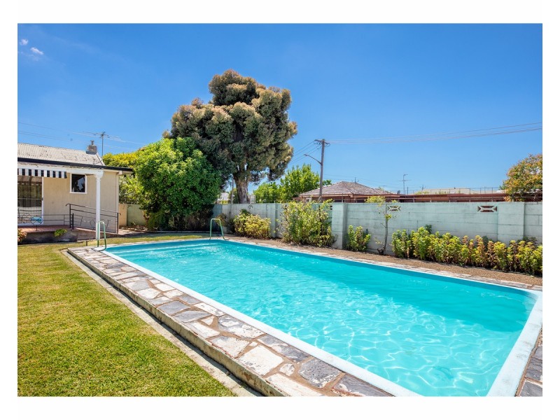 423 Logan Road, North Albury NSW 2640