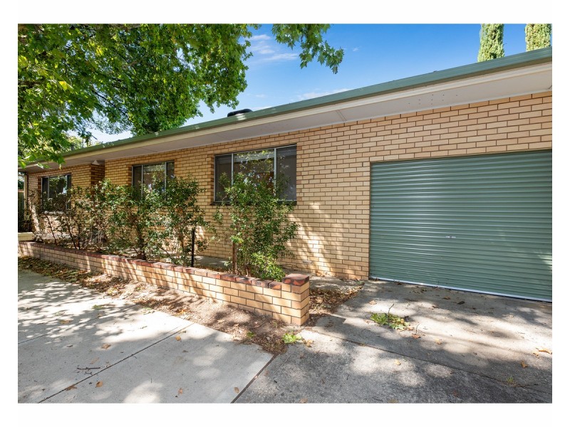 2/540 Thurgoona Street, Albury NSW 2640