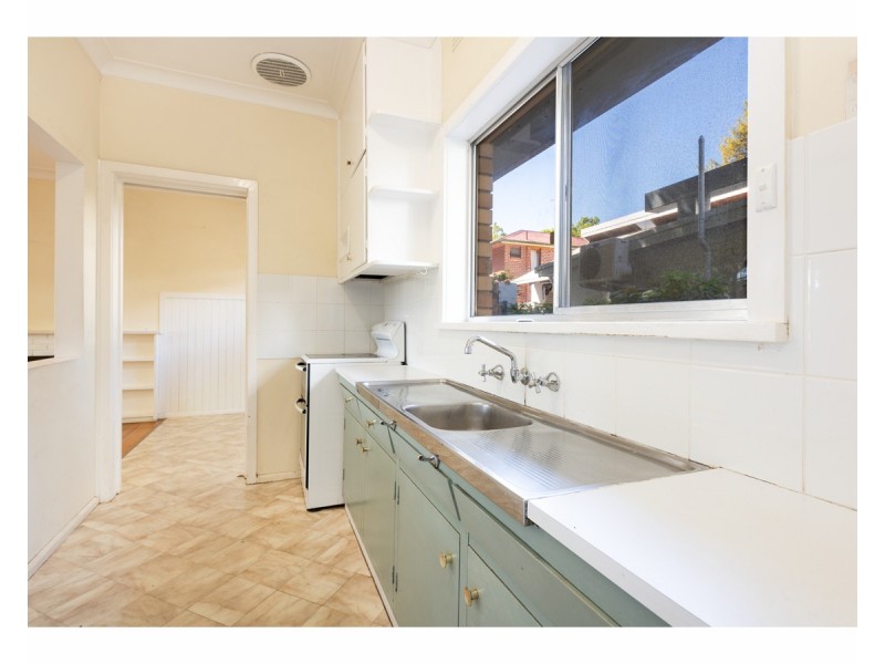 2/540 Thurgoona Street, Albury NSW 2640