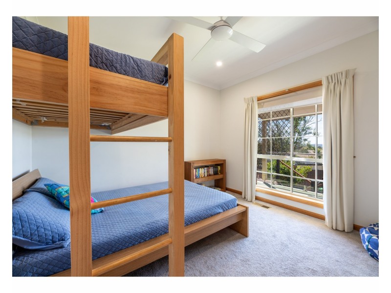 4 Bolte Court, West Wodonga VIC 3690