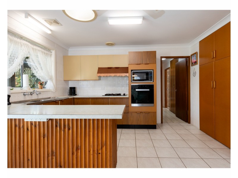 45 Melrose Drive, West Wodonga VIC 3690