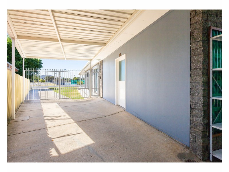 45 Melrose Drive, West Wodonga VIC 3690