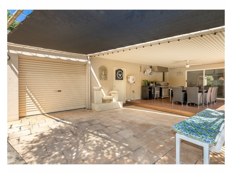 4 Laffertys Walk, East Albury NSW 2640
