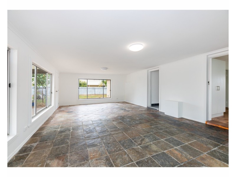 1074 Yarramba Crescent, North Albury NSW 2640