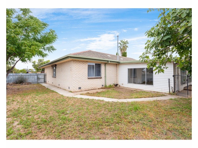 1074 Yarramba Crescent, North Albury NSW 2640