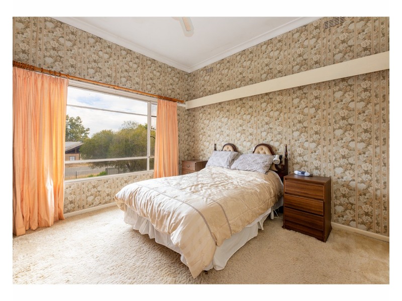 56 Billabong Street, Walbundrie NSW 2642