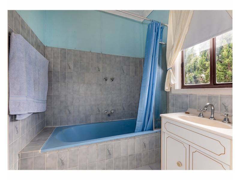 56 Billabong Street, Walbundrie NSW 2642