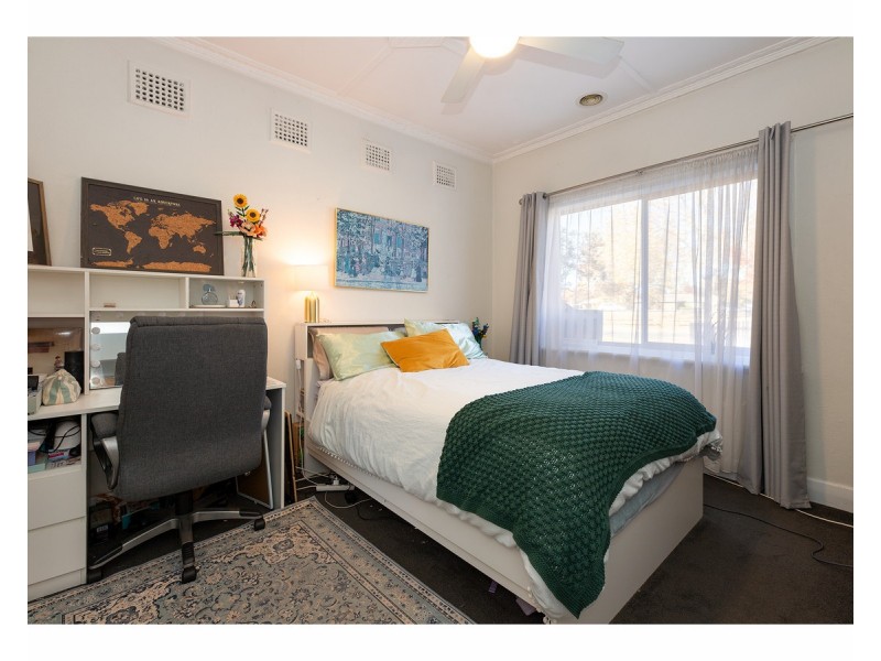 154 Borella Road, East Albury NSW 2640