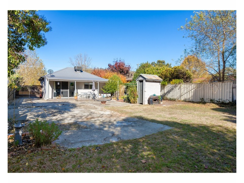 154 Borella Road, East Albury NSW 2640