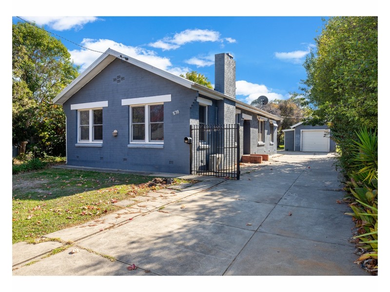 578 Heathwood Avenue, Lavington NSW 2641