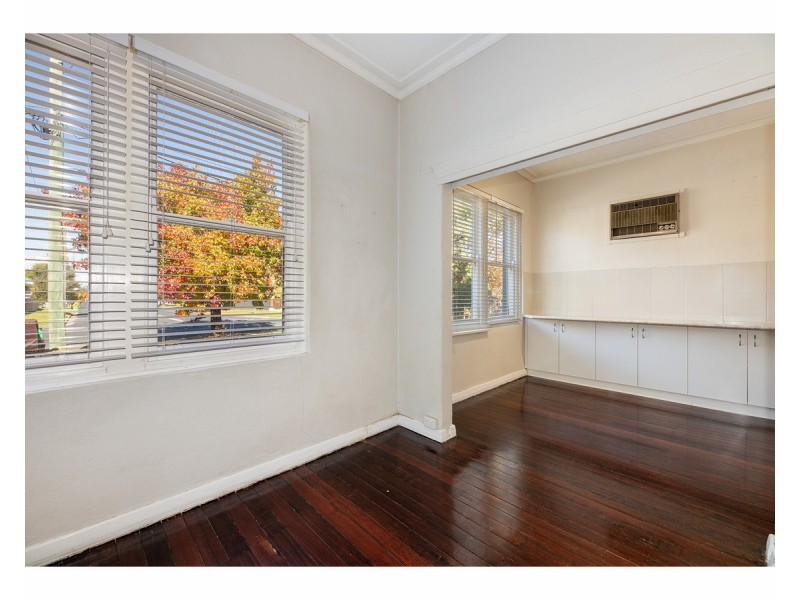 578 Heathwood Avenue, Lavington NSW 2641