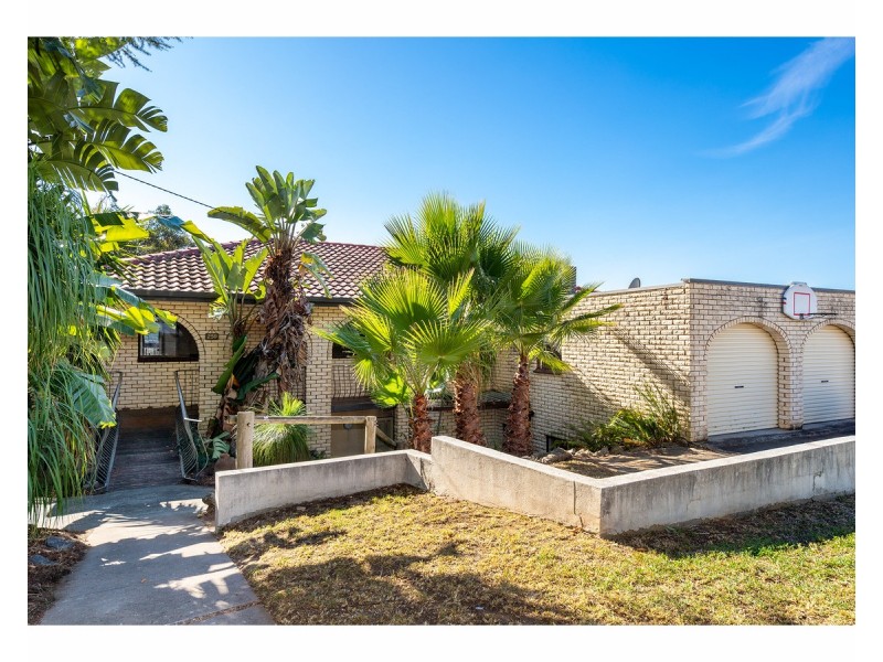 258 Desmond Street, Lavington NSW 2641