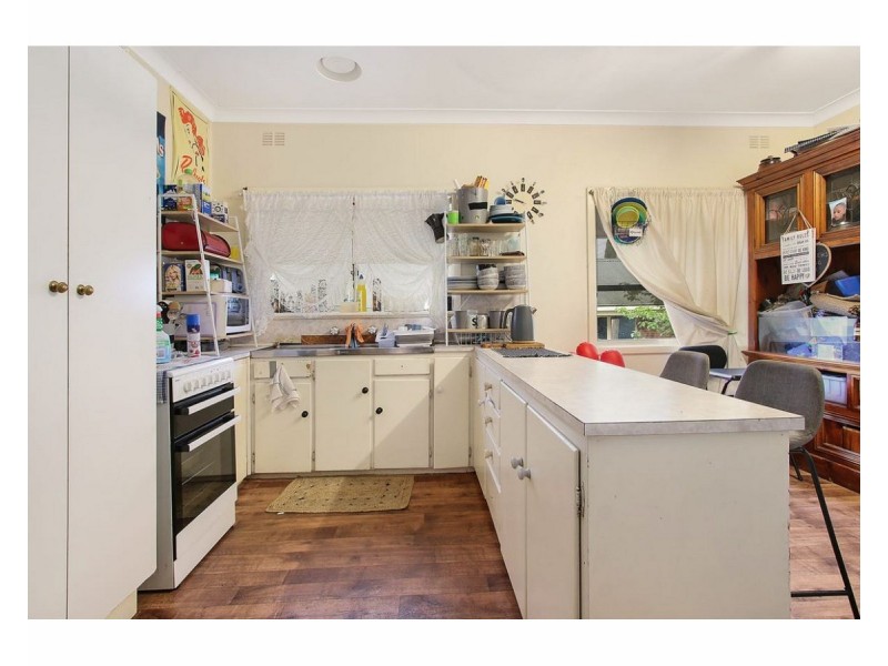 931 Padman Drive, West Albury NSW 2640