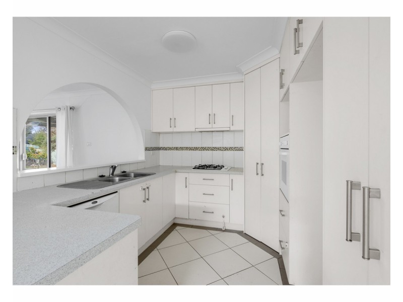 358 Parkland Crescent, Lavington NSW 2641