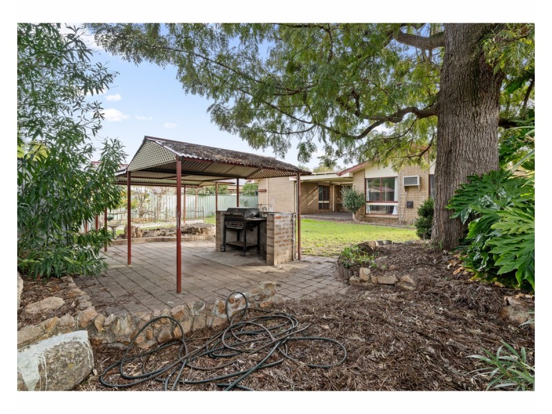 358 Parkland Crescent, Lavington NSW 2641