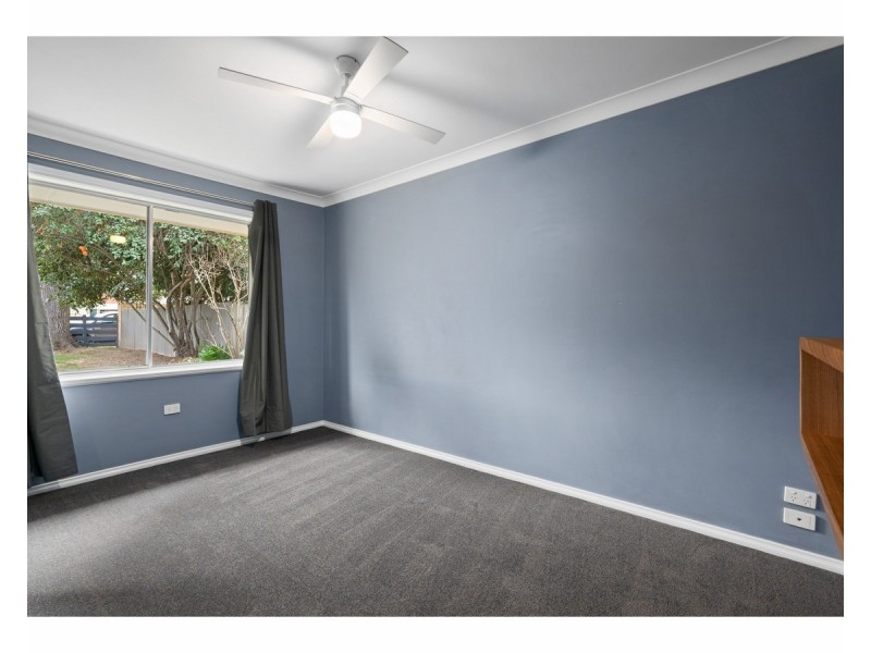 580 Lyne Street, Lavington NSW 2641