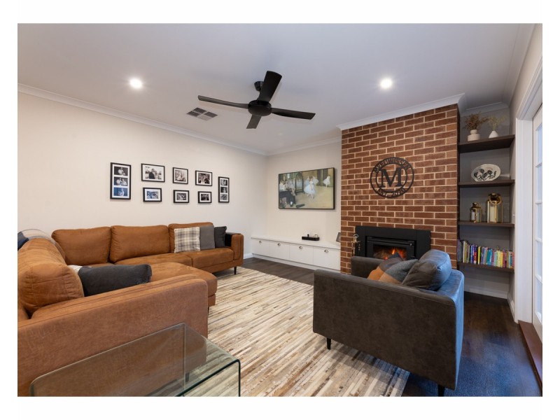 27 Callus Street, Killara VIC 3691