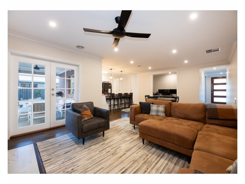 27 Callus Street, Killara VIC 3691